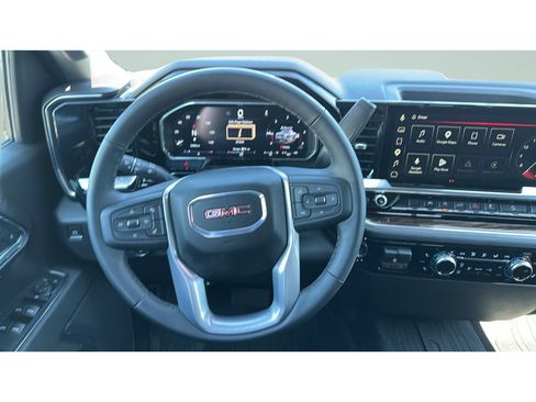 Used 2026 GMC Sierra 1500 SLE w/ X31 Off-Road Package AWD/4WD image 13