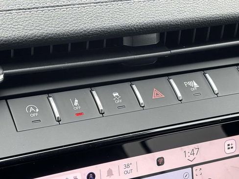 New 2026 Jeep Grand Cherokee 4WD image 21