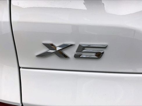 Used 2026 BMW X5 sDrive40i w/ Executive Package RWD image 33