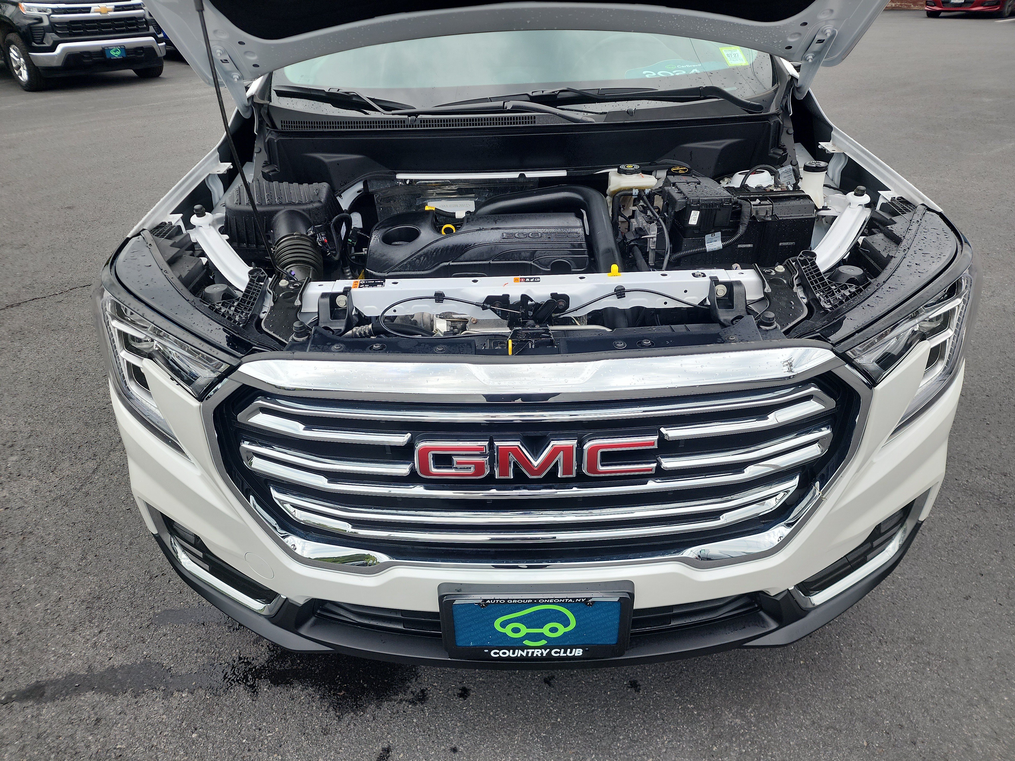 Certified 2024 GMC Terrain SLT w/ Infotainment Package II AWD/4WD image 38