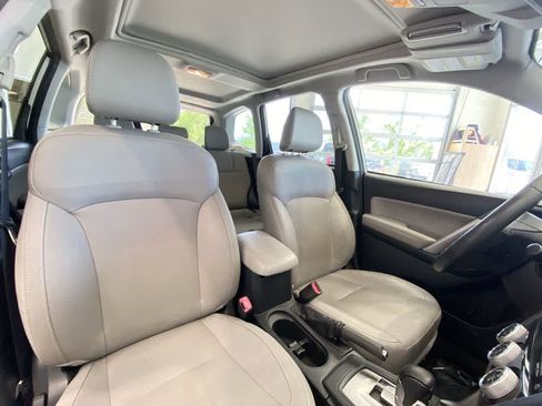 Used 2017 Subaru Forester 2.5i Limited AWD/4WD image 28