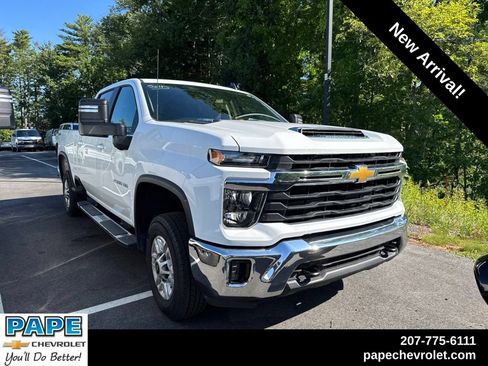 Used 2025 Chevrolet Silverado 2500 LT w/ Convenience Package AWD/4WD image 1