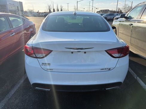 Used 2015 Chrysler 200 S w/ Navigation & Sound Group I image 5