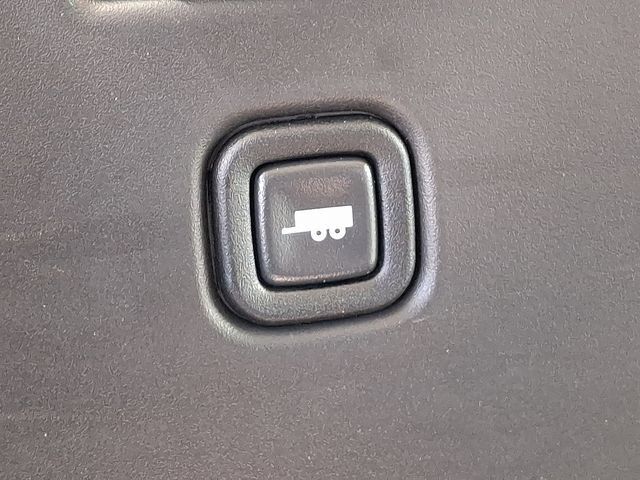 New 2025 GMC Savana 3500 w/ Driver Convenience Package RWD image 18