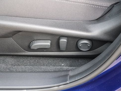 New 2025 Subaru Crosstrek 2.0i Premium image 20