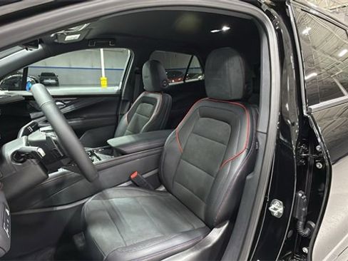 New 2026 Chevrolet Blazer EV RS image 11