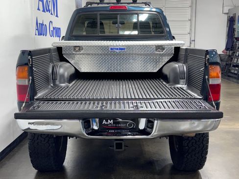 Used 1997 Toyota Tacoma 4x4 Xtracab V6 image 7