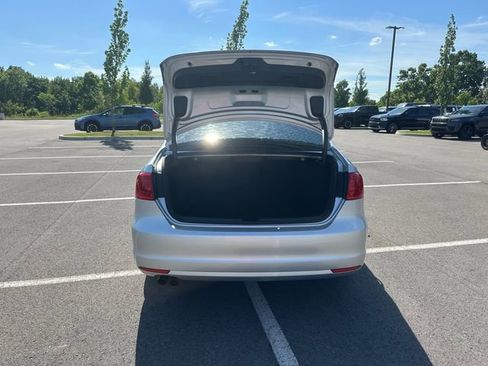 Used 2014 Volkswagen Jetta TDI FWD image 17