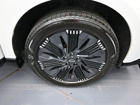Used 2025 Nissan Murano Platinum w/ Cargo Package AWD/4WD image 5