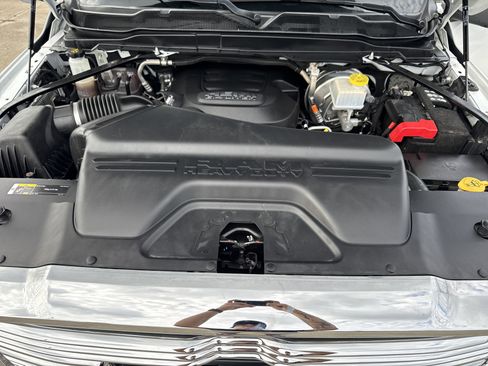 Used 2023 RAM 2500 Laramie image 32