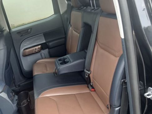 Used 2022 Ford Maverick Lariat w/ Lariat Luxury Package AWD/4WD image 13