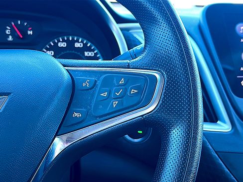 Used 2024 Chevrolet Malibu LT image 28