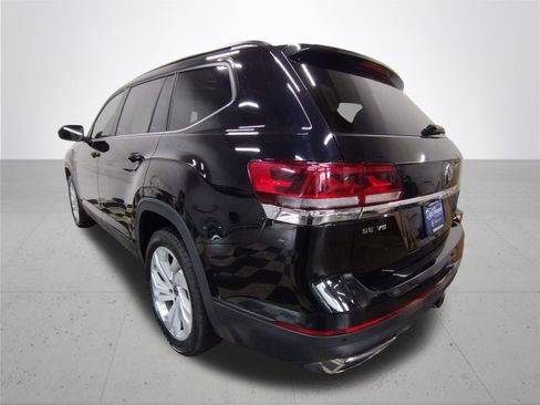 Used 2022 Volkswagen Atlas SE image 12