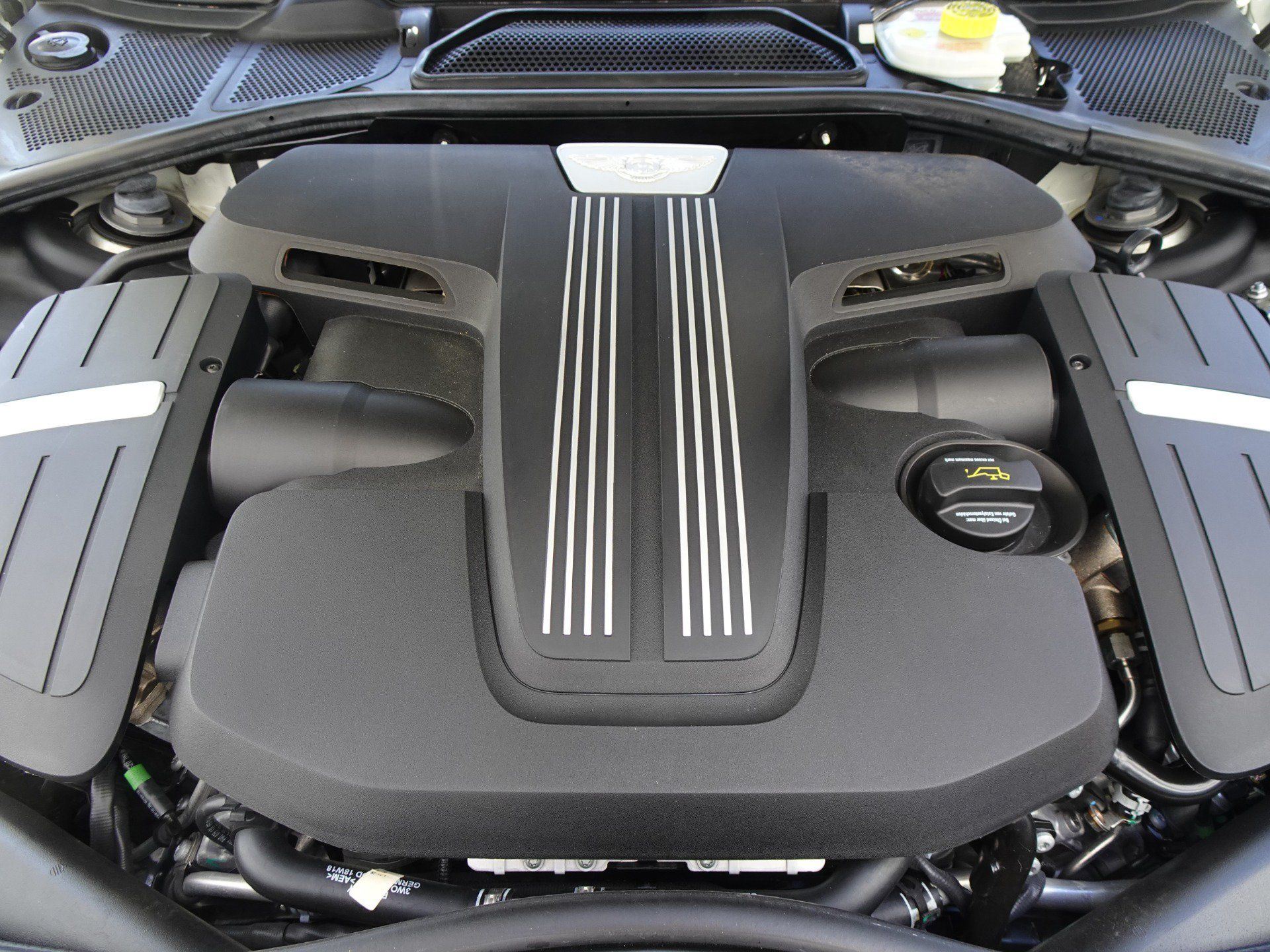 Used 2018 Bentley Flying Spur V8 AWD/4WD image 22