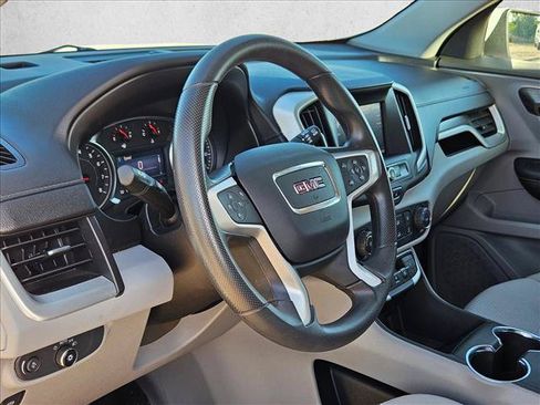 Used 2023 GMC Terrain SLE FWD image 10