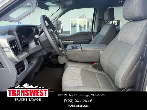 Used 2025 Ford F250 XLT AWD/4WD image 4
