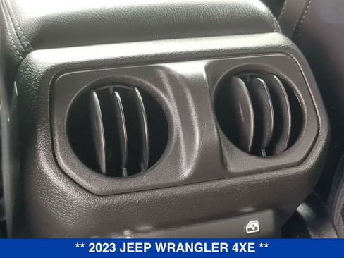 Used 2023 Jeep Wrangler Unlimited Sahara w/ Cold Weather Group AWD/4WD image 20