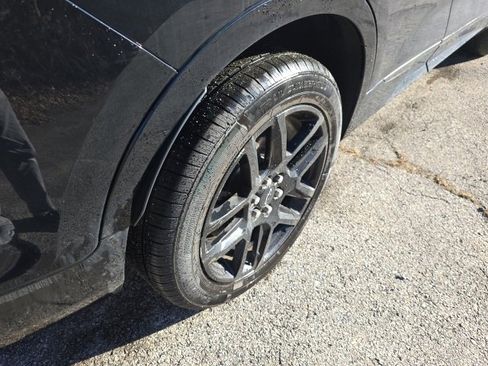 Used 2023 Chevrolet Blazer RS image 12