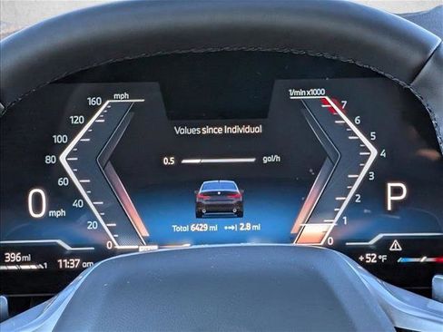 Used 2025 BMW 330i Sedan w/ Convenience Package image 11