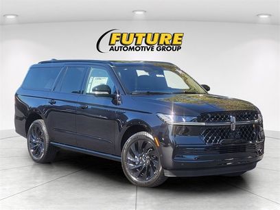 New 2025 Lincoln Navigator L Reserve w/ Jet Appearance Package