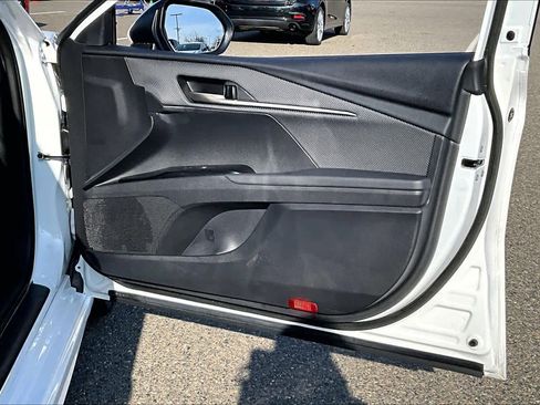 Certified 2025 Toyota Camry SE image 23