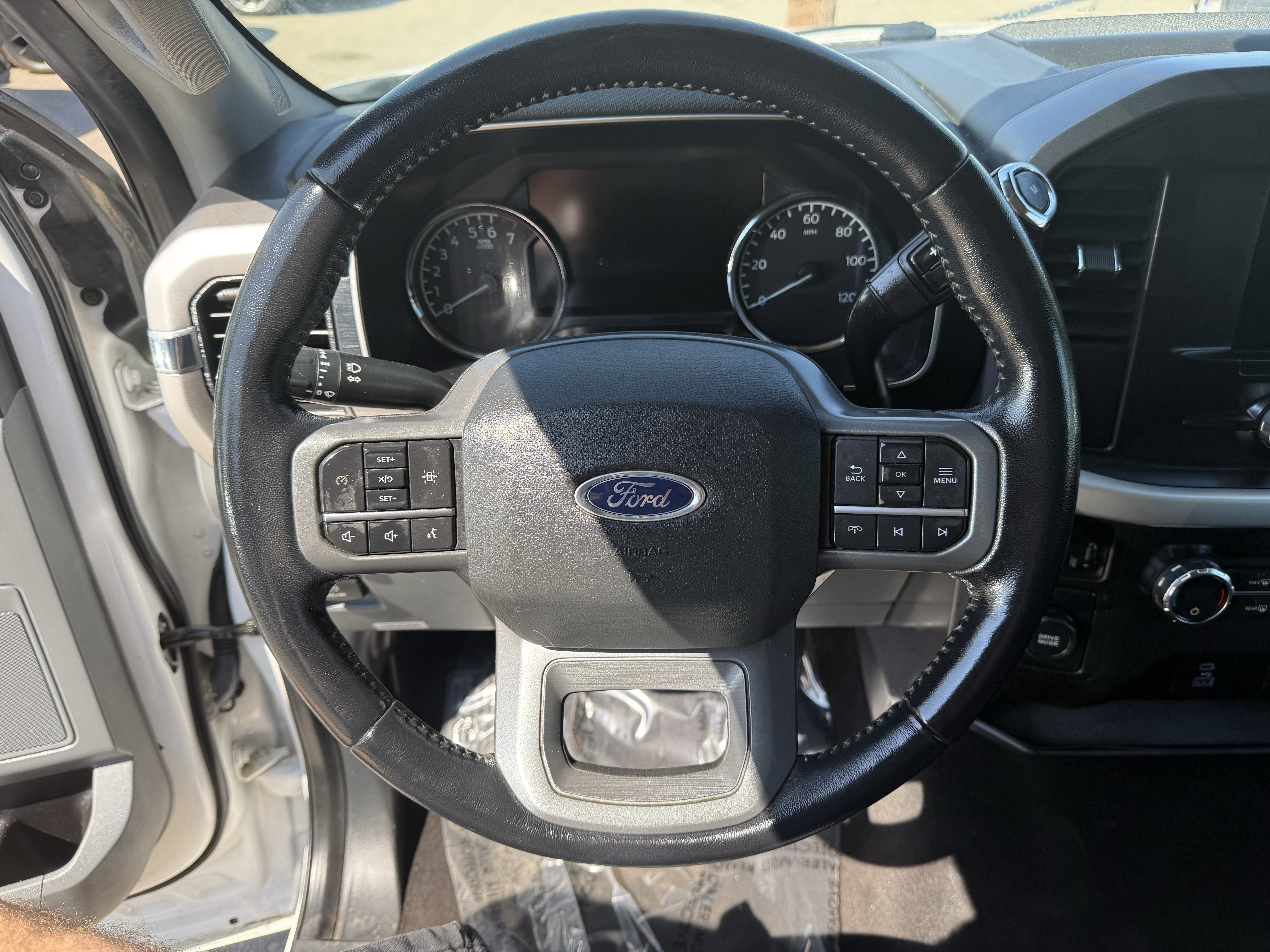 Used 2021 Ford F150 XLT w/ Equipment Group 301A Mid RWD image 15