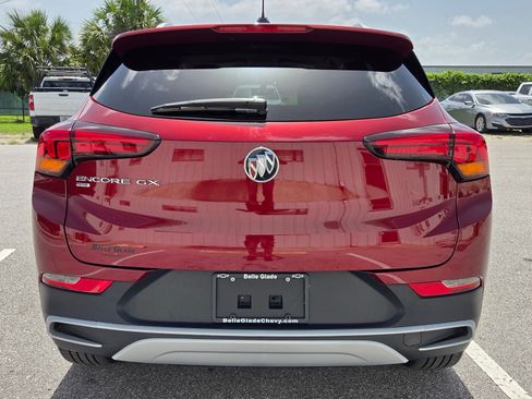 Used 2023 Buick Encore GX Select AWD/4WD image 4