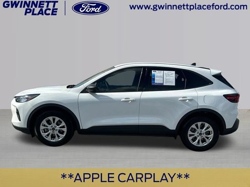 Certified 2025 Ford Escape Active FWD image 9