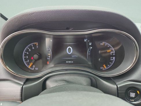 Used 2021 Jeep Grand Cherokee Limited X image 28