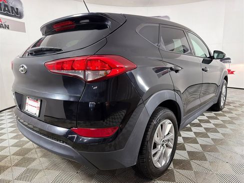Used 2017 Hyundai Tucson SE image 3