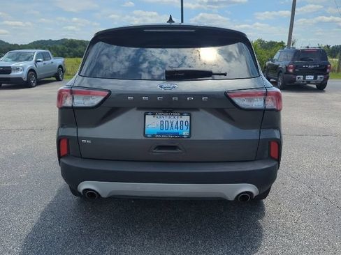 Used 2020 Ford Escape SE FWD image 29