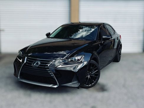 Used 2017 Lexus IS 200t RWD image 1