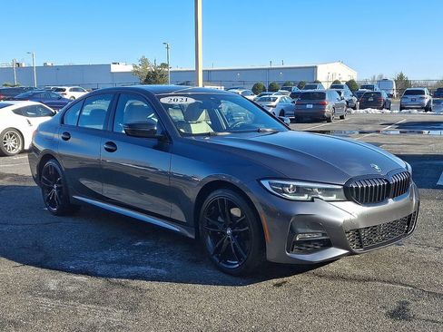 Used 2021 BMW 330e xDrive w/ M Sport Package image 3