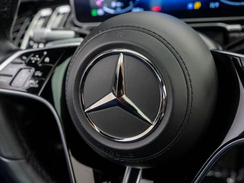 Used 2023 Mercedes-Benz S 500 4MATIC w/ AMG Line image 25