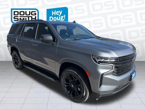 Used 2021 Chevrolet Tahoe Premier w/ Premium Package AWD/4WD image 7