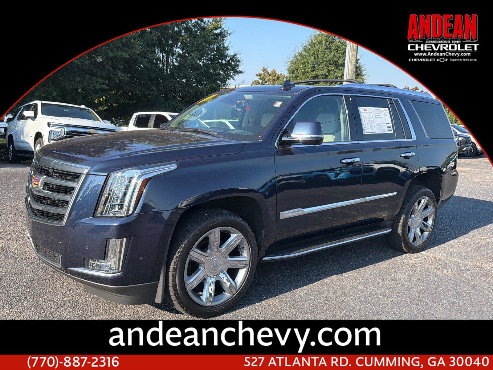 Used 2020 Cadillac Escalade Luxury RWD image 1
