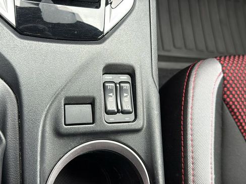 Used 2022 Subaru Impreza 2.0i Sport image 22