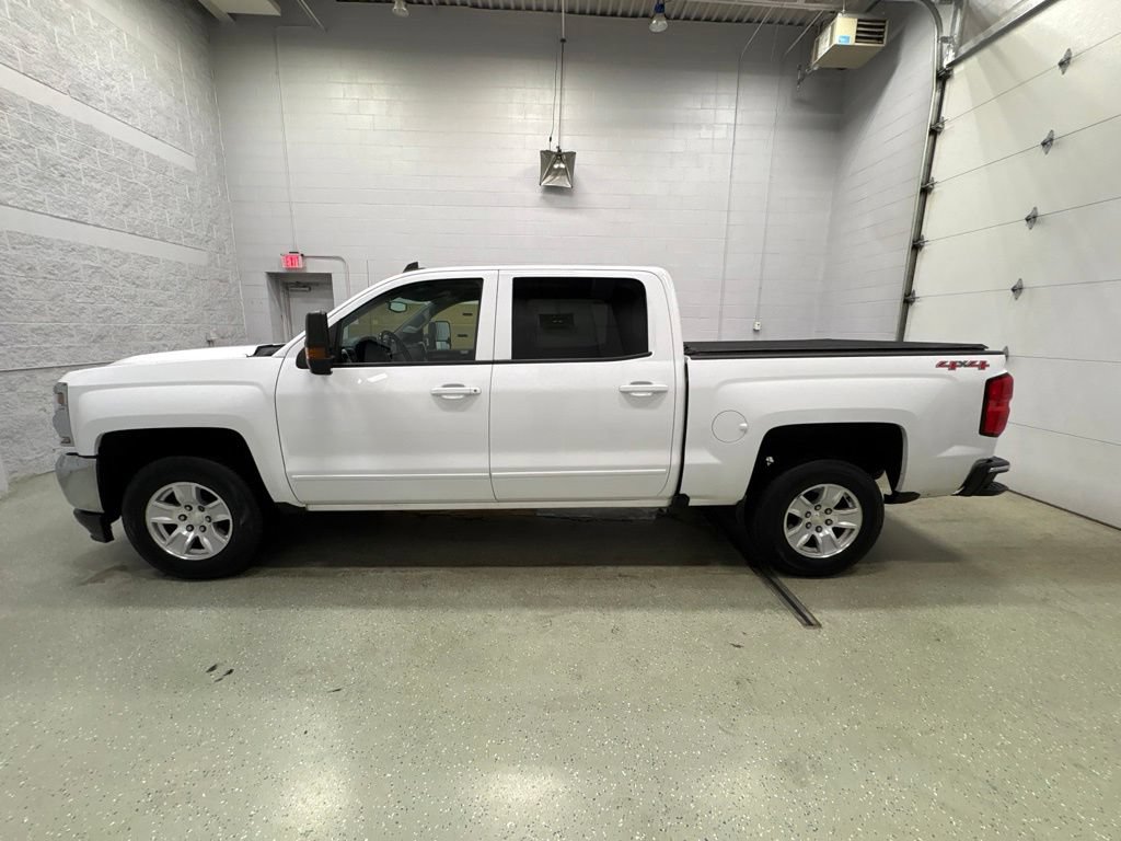Used 2017 Chevrolet Silverado 1500 LT w/ All Star Edition AWD/4WD image 8