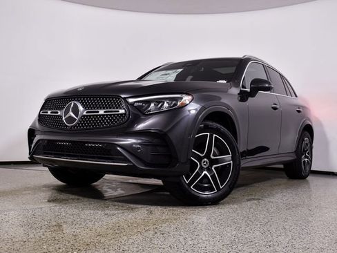 New 2026 Mercedes-Benz GLC 300 4MATIC image 2