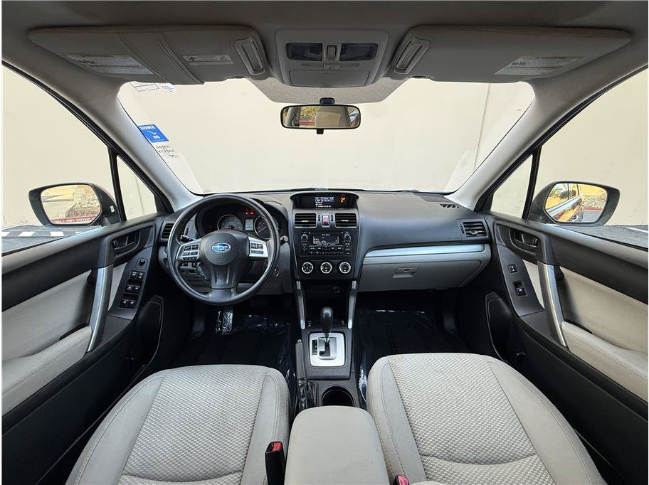 Used 2015 Subaru Forester 2.5i Premium w/ All-Weather Package AWD/4WD image 17