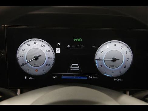 Certified 2024 Hyundai Elantra SEL FWD image 8