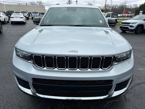 New 2026 Jeep Grand Cherokee L Laredo AWD/4WD image 10