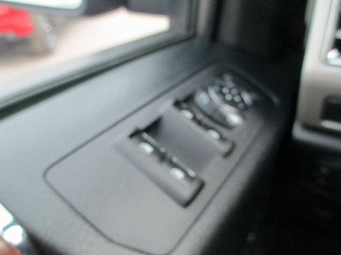 Used 2016 Ford F150 Lariat image 25