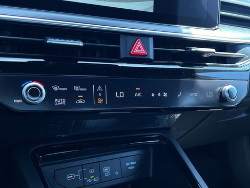 New 2026 Kia K5 GT-Line w/ GT-Line Premium Package FWD image 25