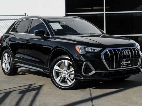 Used 2020 Audi Q3 2.0T Premium image 7