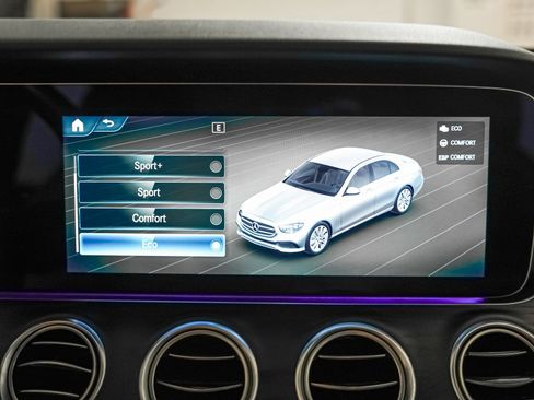 Certified 2022 Mercedes-Benz E 350 E 350 image 20