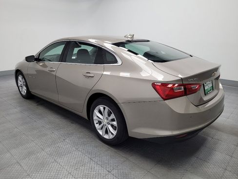 Used 2024 Chevrolet Malibu LT FWD image 3