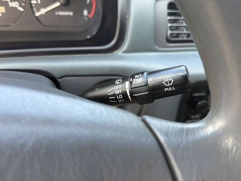 Used 2000 Toyota Camry CE FWD image 38