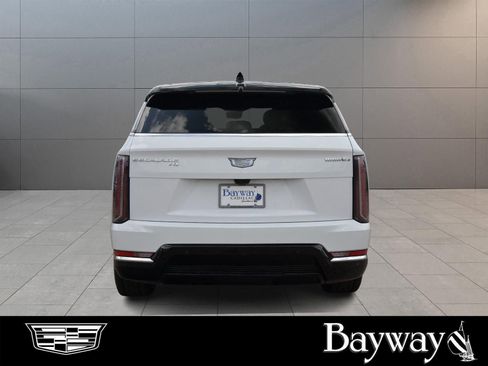 New 2025 Cadillac Escalade IQ Luxury 2 image 26