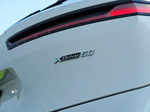 Used 2022 BMW iX xDrive50 w/ Sport Package image 60